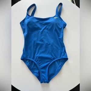 Nike Women's U-Back Blue One-Piece Swimsuit Size S